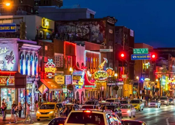 Platinum On Music Row Renovated And Near Downtown