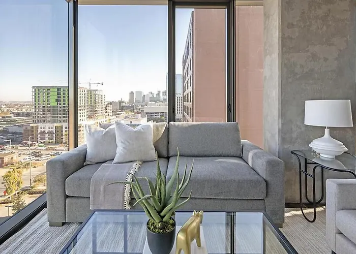 Landing Modern Apartment With Amazing Amenities
