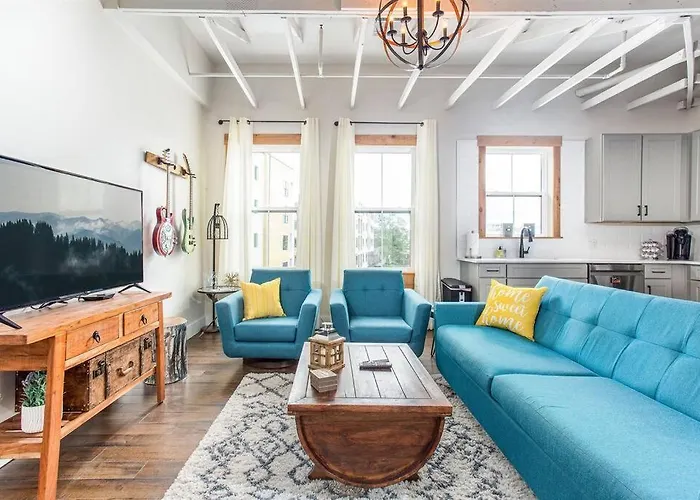 Historic Loft 2Mi To Broadway On-Site Speakeasy