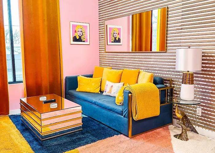 Dolly\'S Art Deco - Luxe Stay Near Broadway