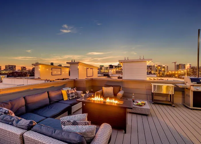 Gulch Melody - Private Rooftop - Heart Of Gulch