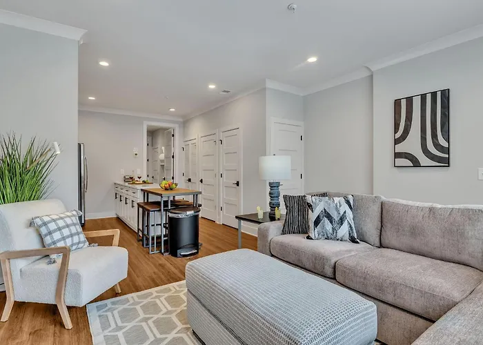 Melrose Fusion - 6 Units - Minutes To Broadway