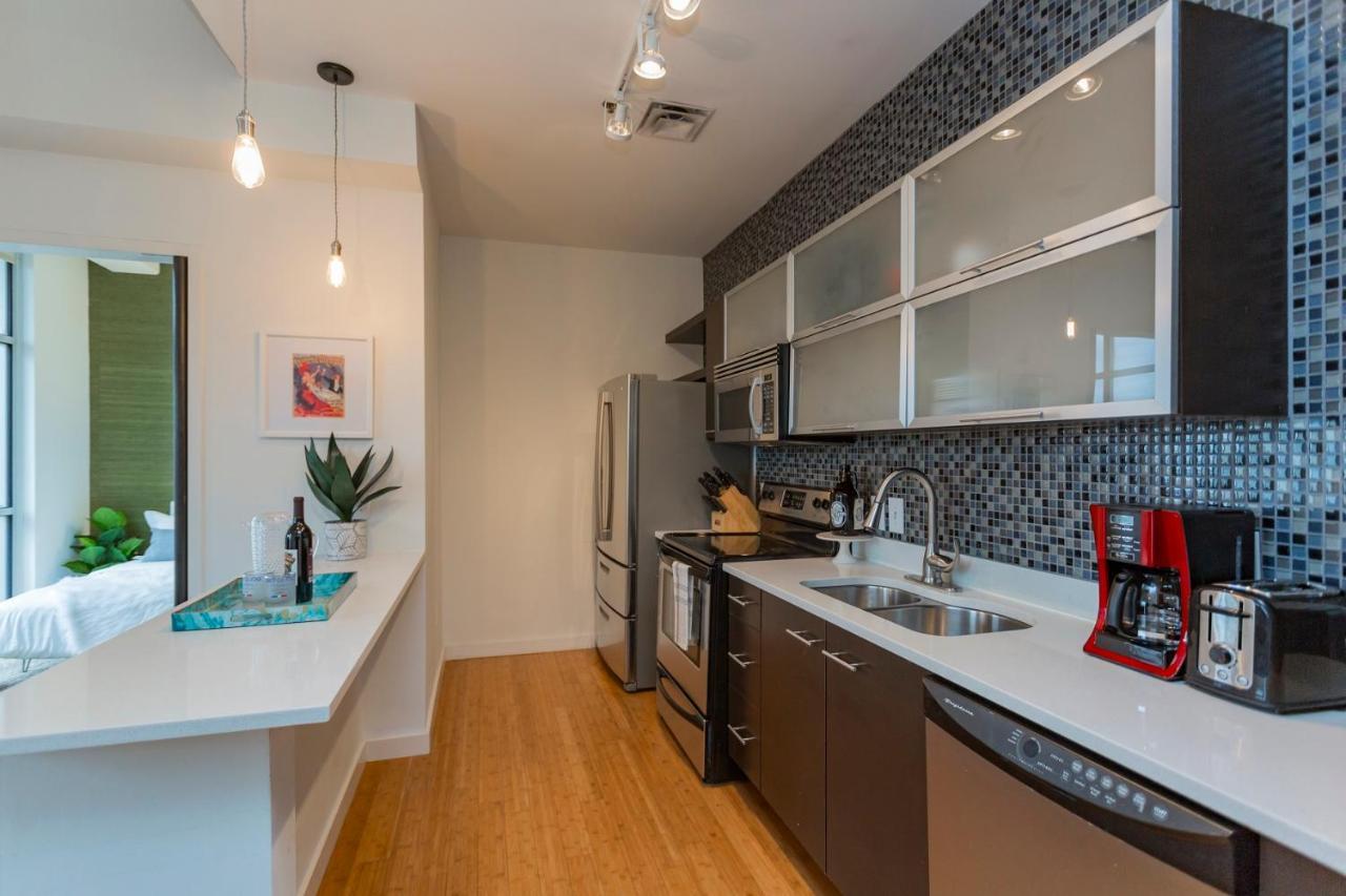 Artsy Extended Retreat Downtown *