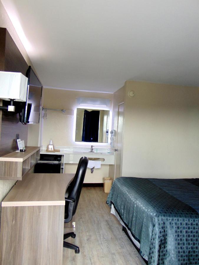 Hotel Somatel Airport