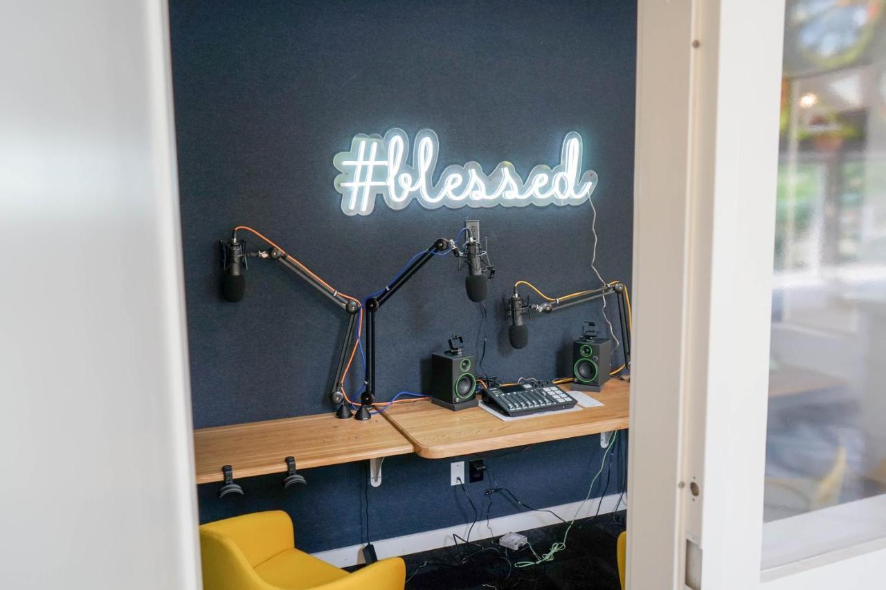 The Russell Nashville