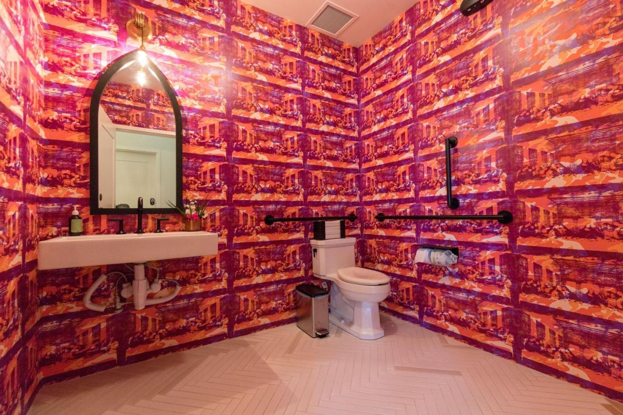 The Russell Nashville