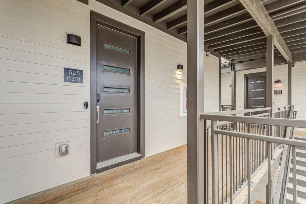 Holiday home Endeavor 301