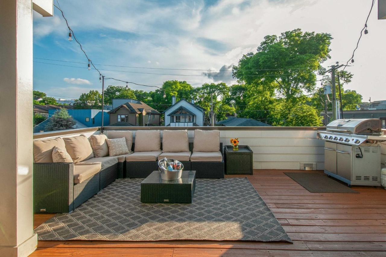 With Rooftop Deck Less Than 2 Mi To Dtwn Holiday home