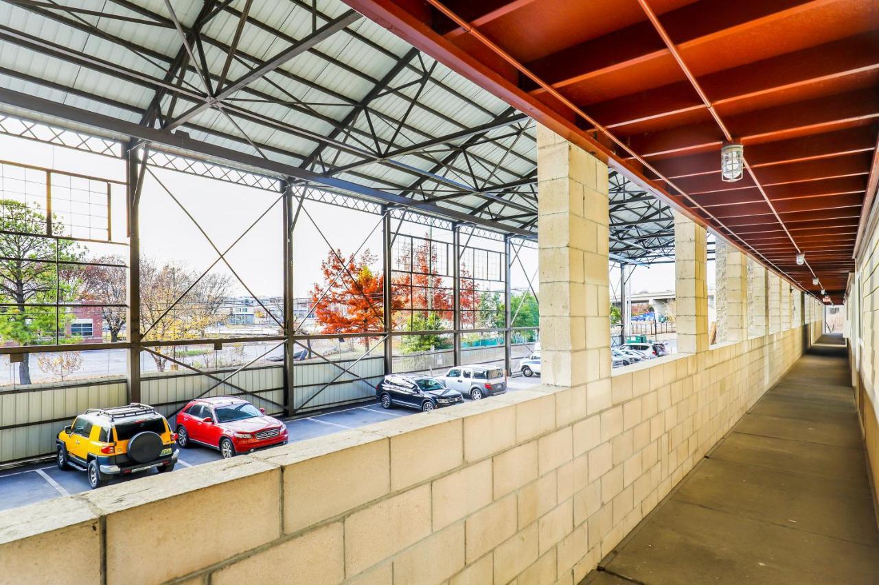 Nashville's Gem Apartment *