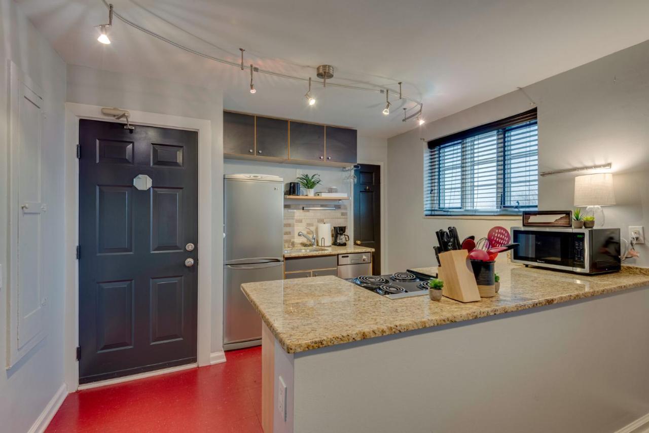 Flat Minutes From Everything -206 * Nashville