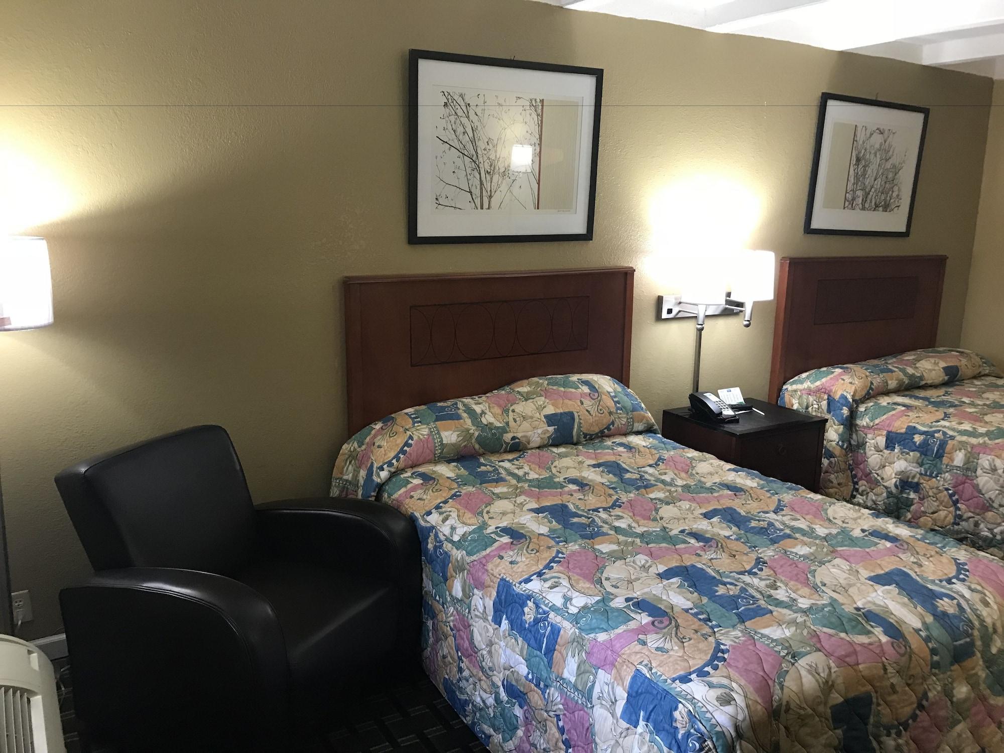 Rodeway Airport Nashville