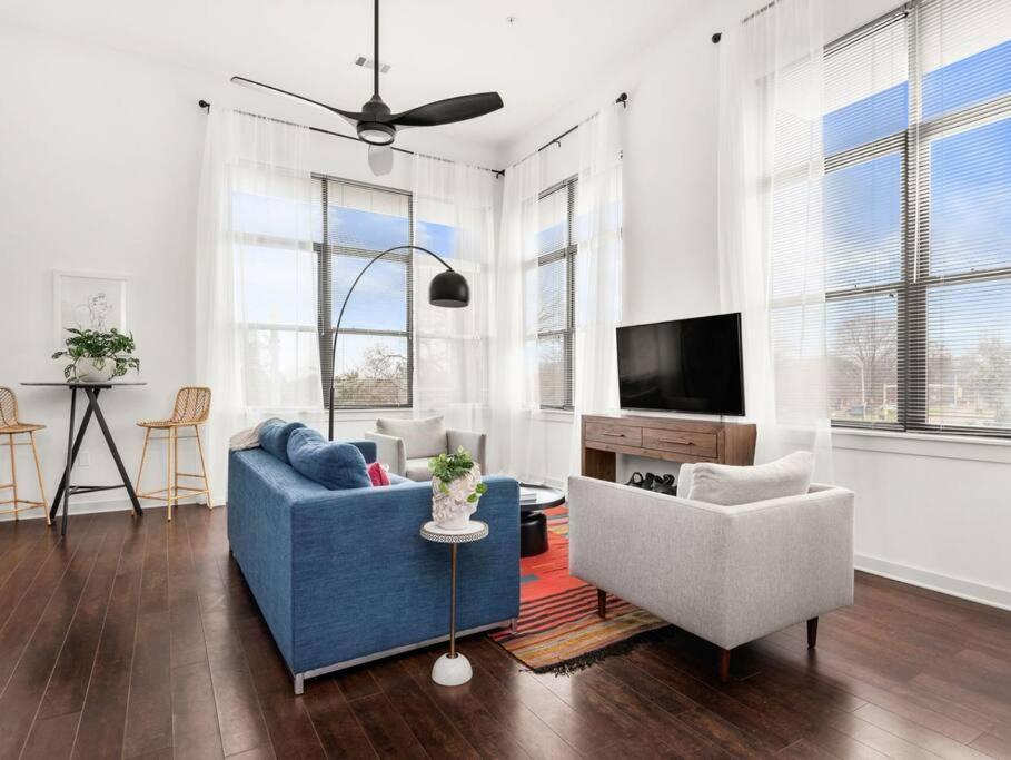Music Row Pearls With Vandy And Belmont At Your Doorstep Apartment