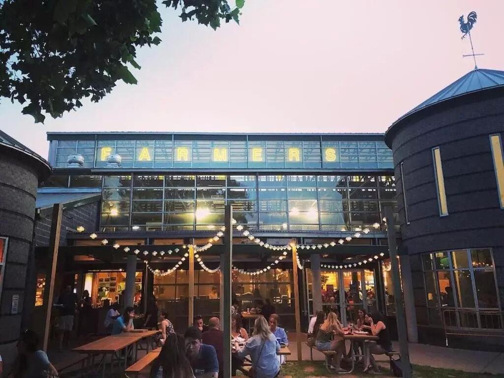 Apartment Nash Gold Private - 2bed, 2bath, Sleep 6, 25 Min Walk To Broadway And Attractions, Pool, Gym *