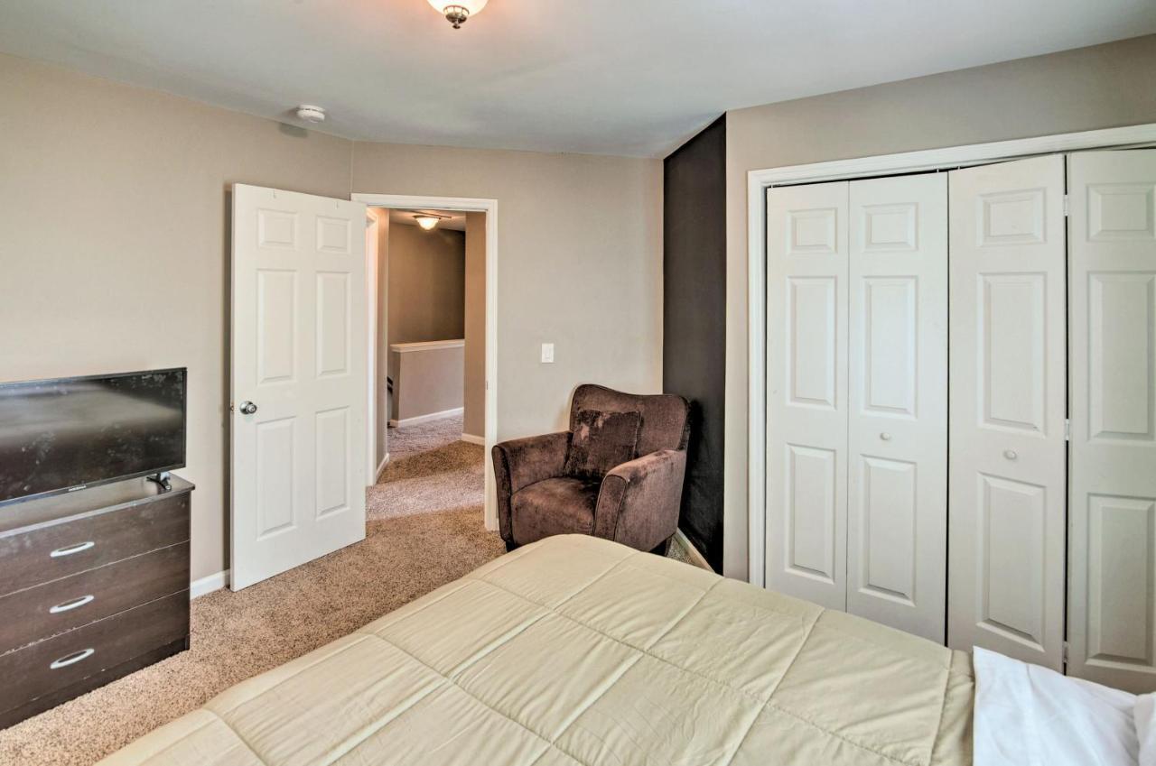 Spacious Nashville Townhome W\/ Private Deck & Yard * Nashville