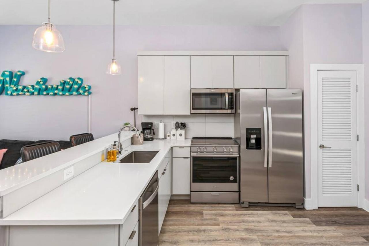 Apartment 1st Floor No Steps - 2 Miles To Downtown *