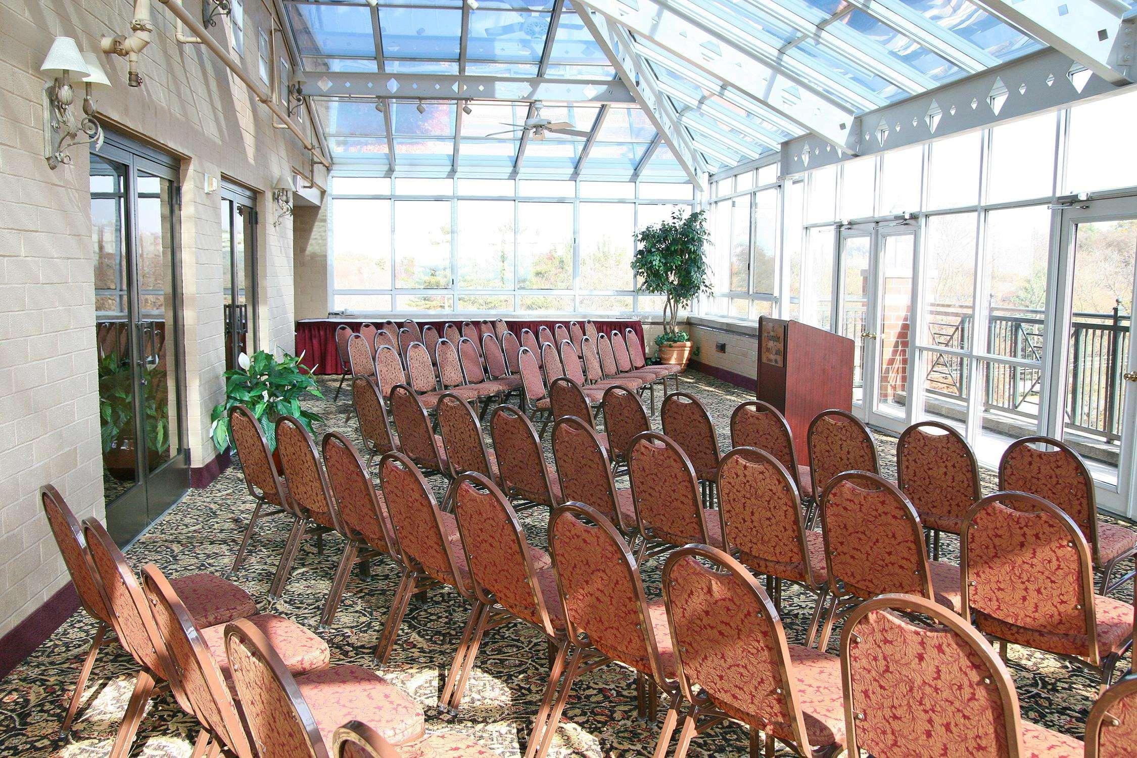 Hampton & Nashville-green Hills