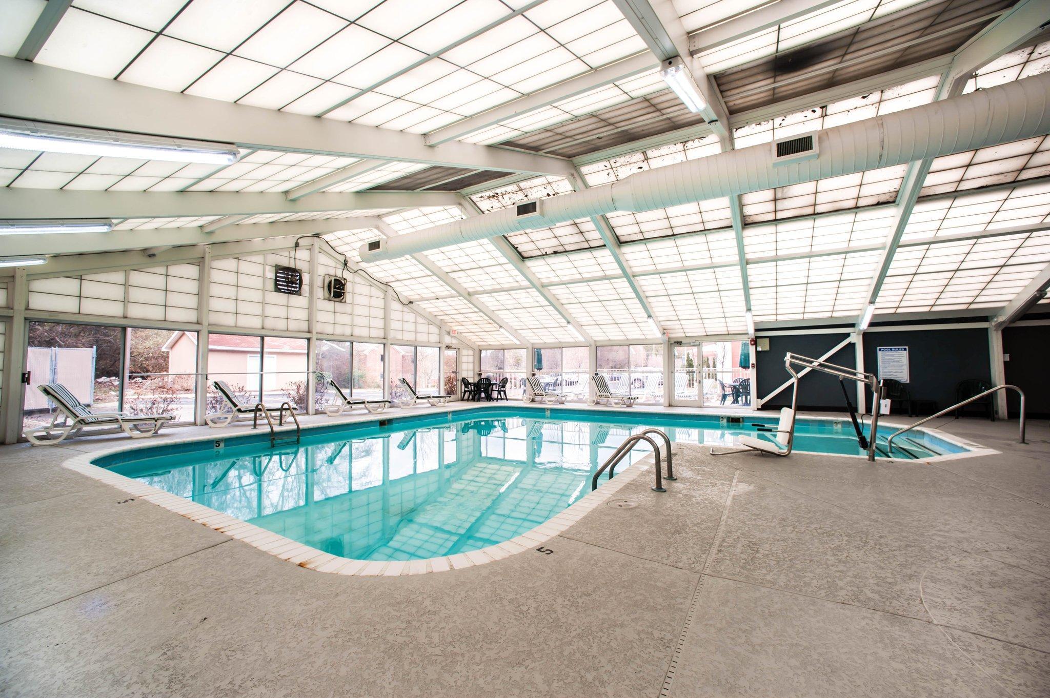 Comfort Airport - Bna Hotel