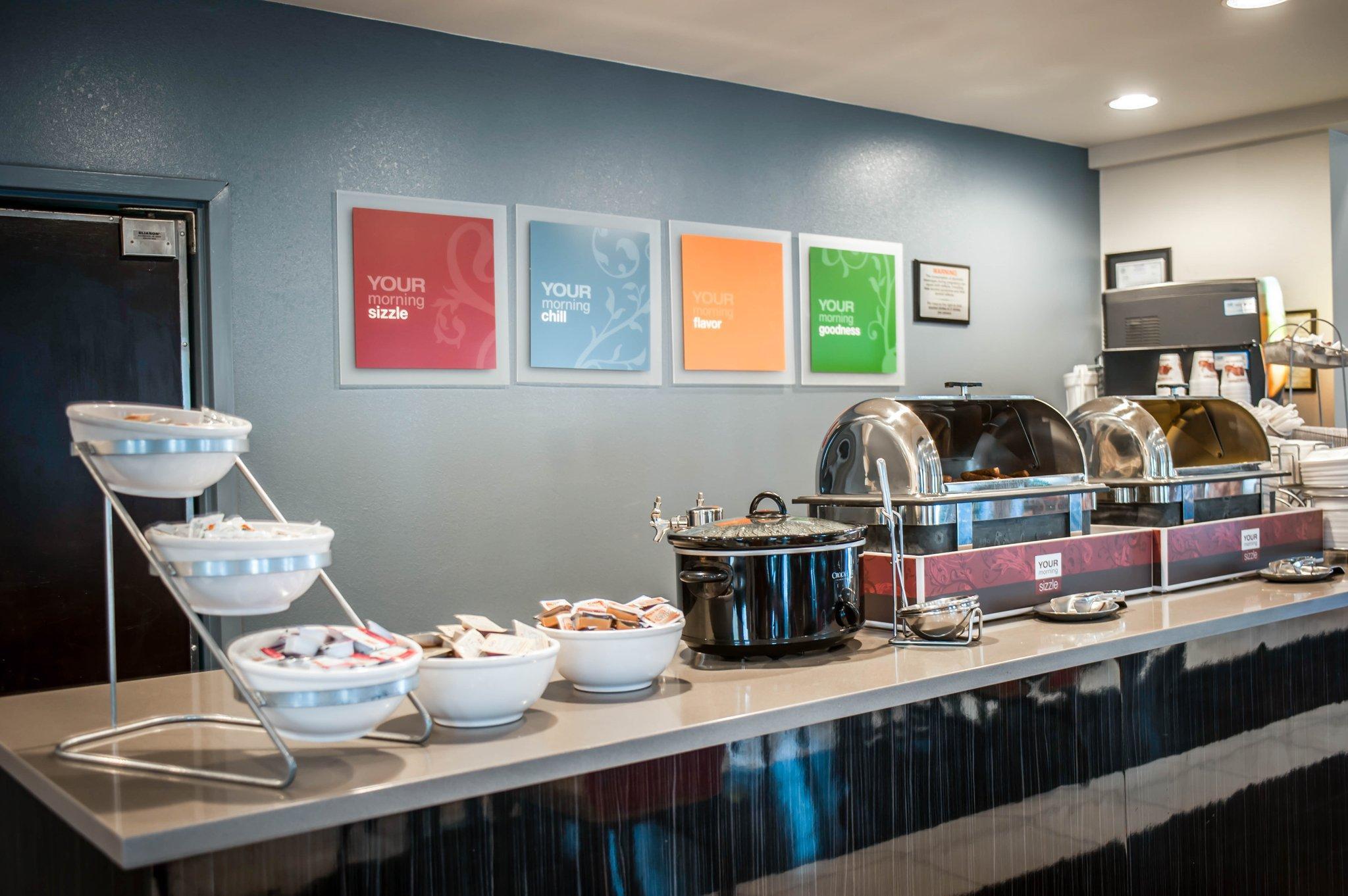 Hotel Comfort Airport - Bna 2*