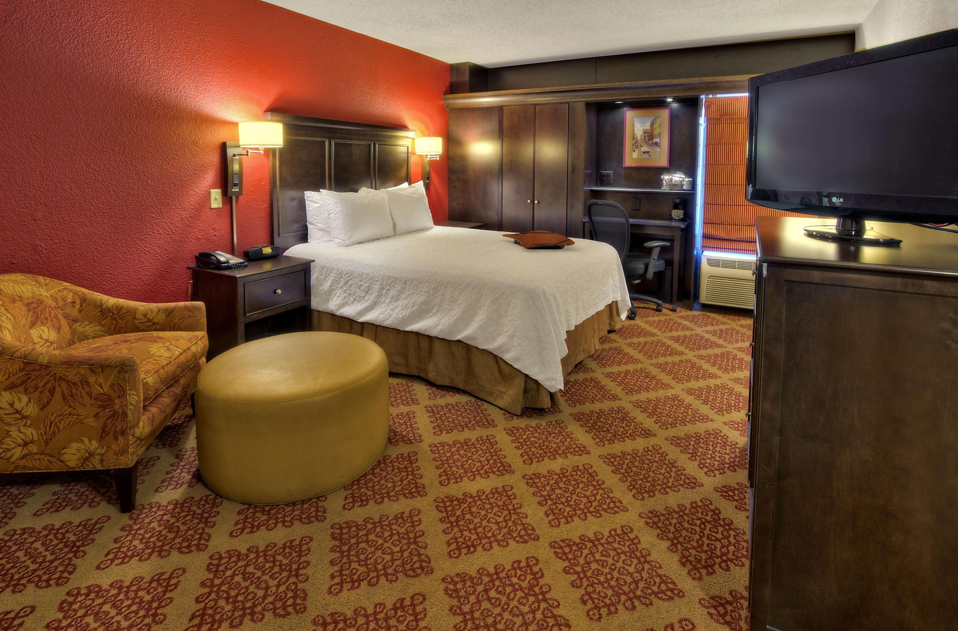 Hampton / Vanderbilt Hotel