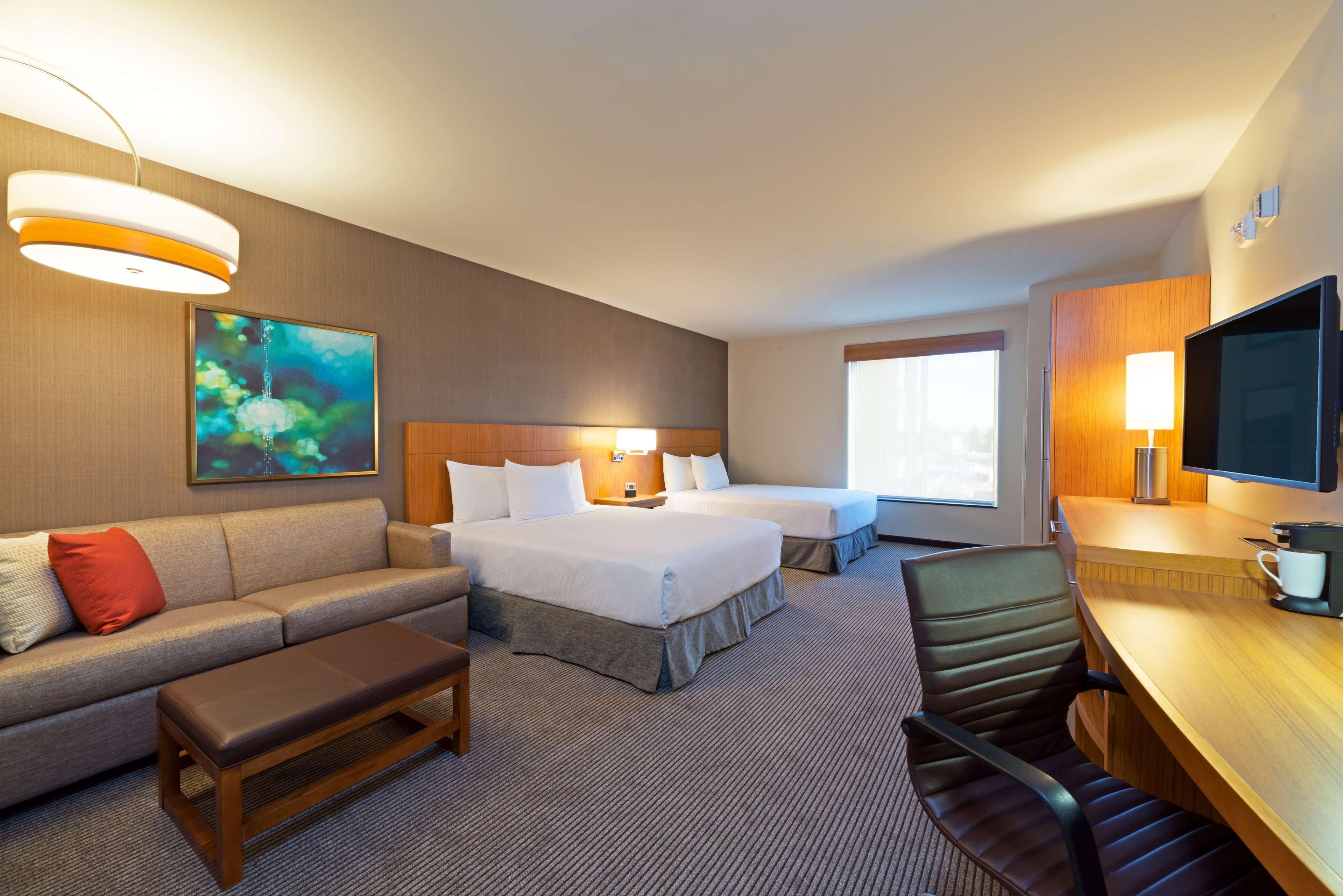 Hyatt Place Downtown Hotel