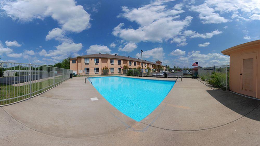 Inn Sleep North - Downtown Area