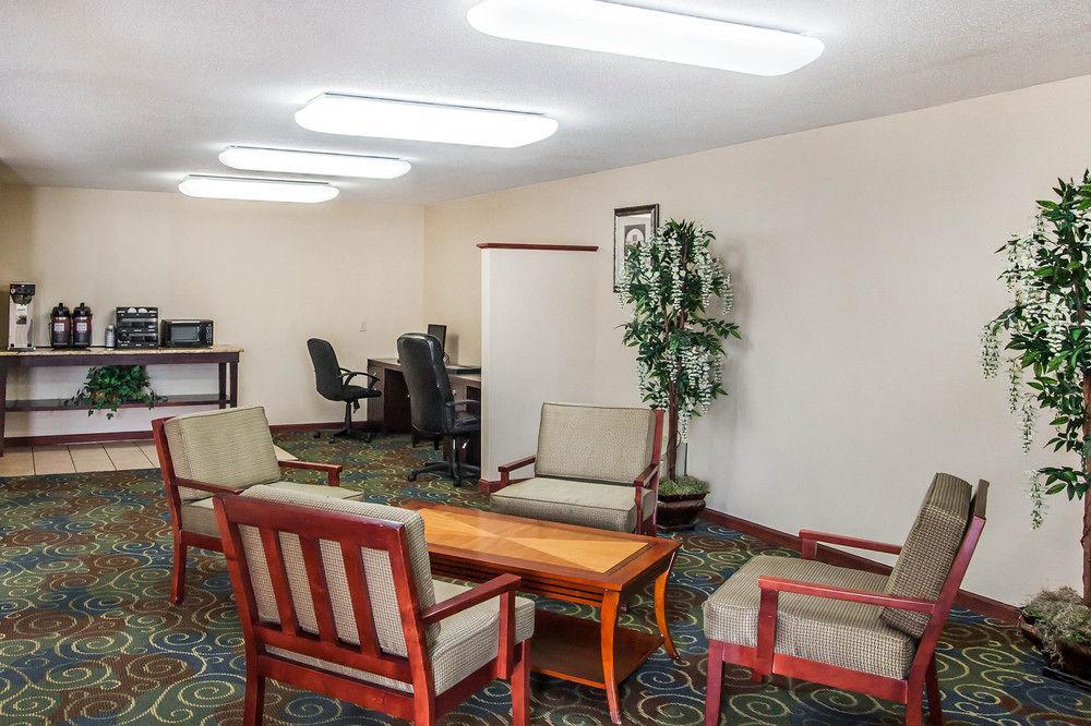 Spark By Hilton At Opryland 3* Nashville