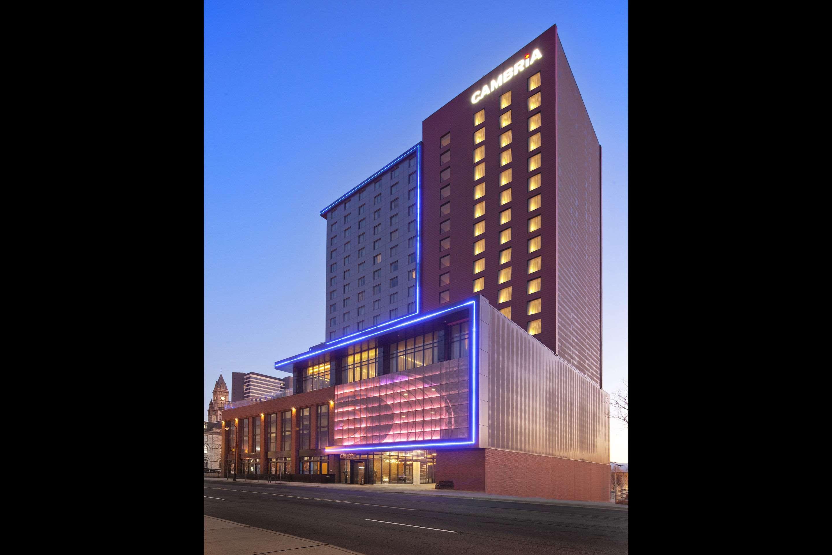 Cambria Downtown Hotel