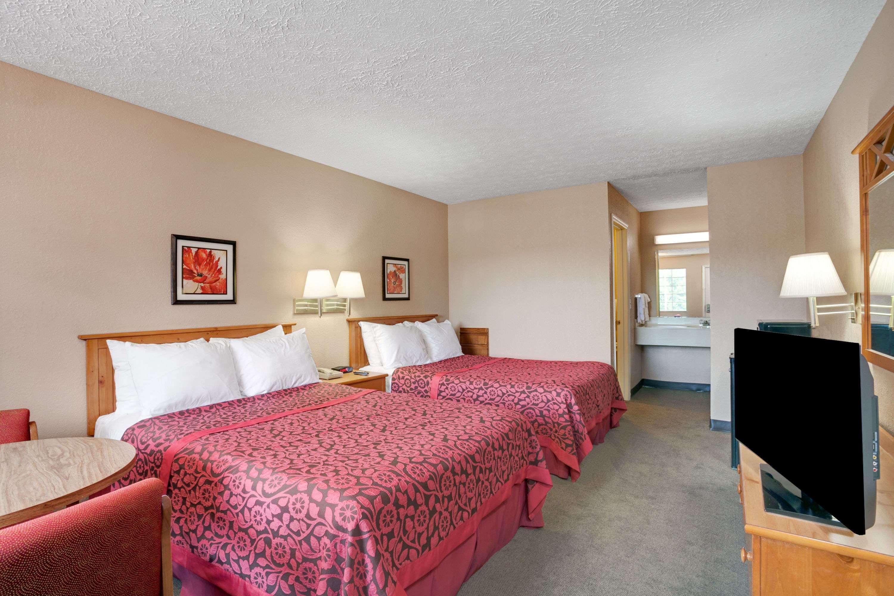 Days By Wyndham Joelton/nashville Hotel