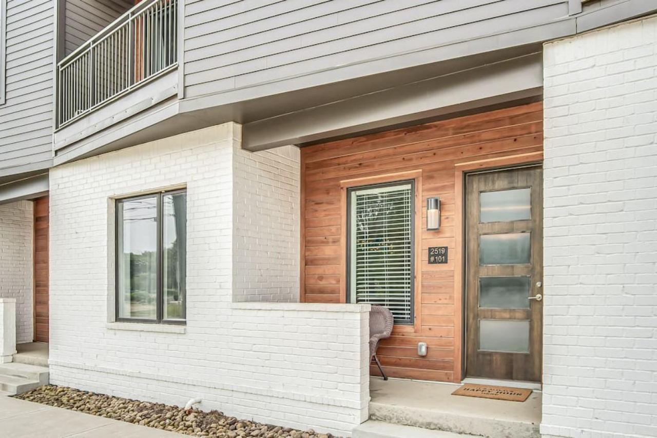 1st Floor No Steps - 2 Miles To Downtown *