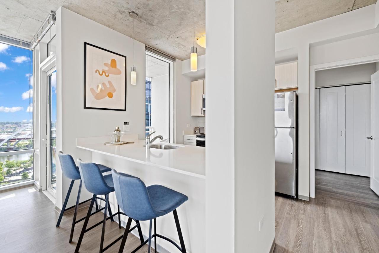 Placemakr Premier Sobro Hotel 5*