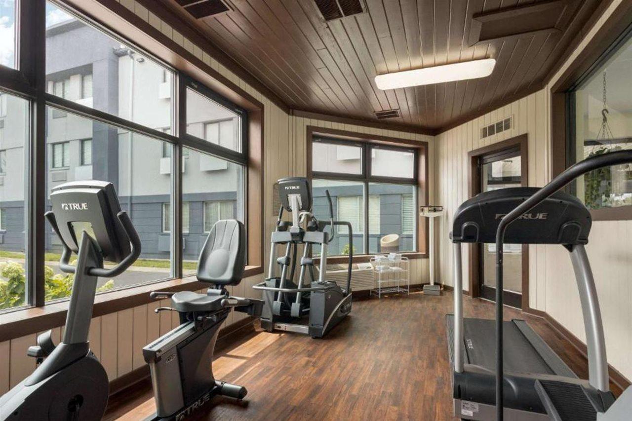 Hotel Luxe 2*