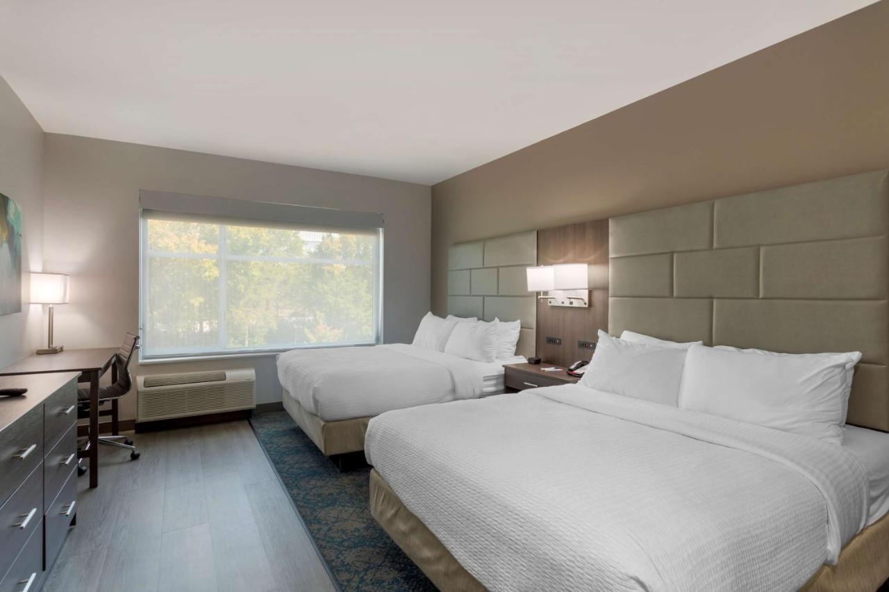 Western Executive Residency Antioch Hotel