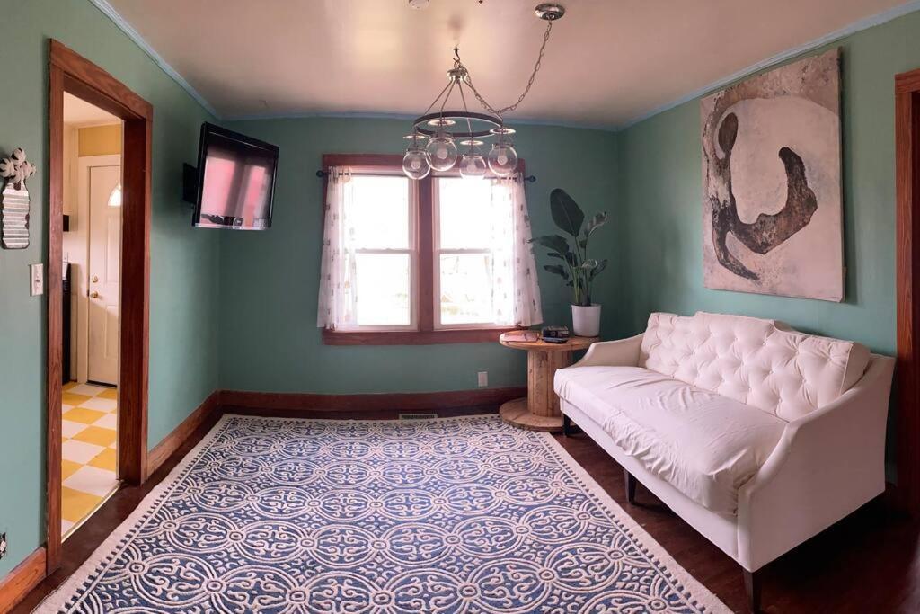 Apartment Green 25 Min From Downtown *