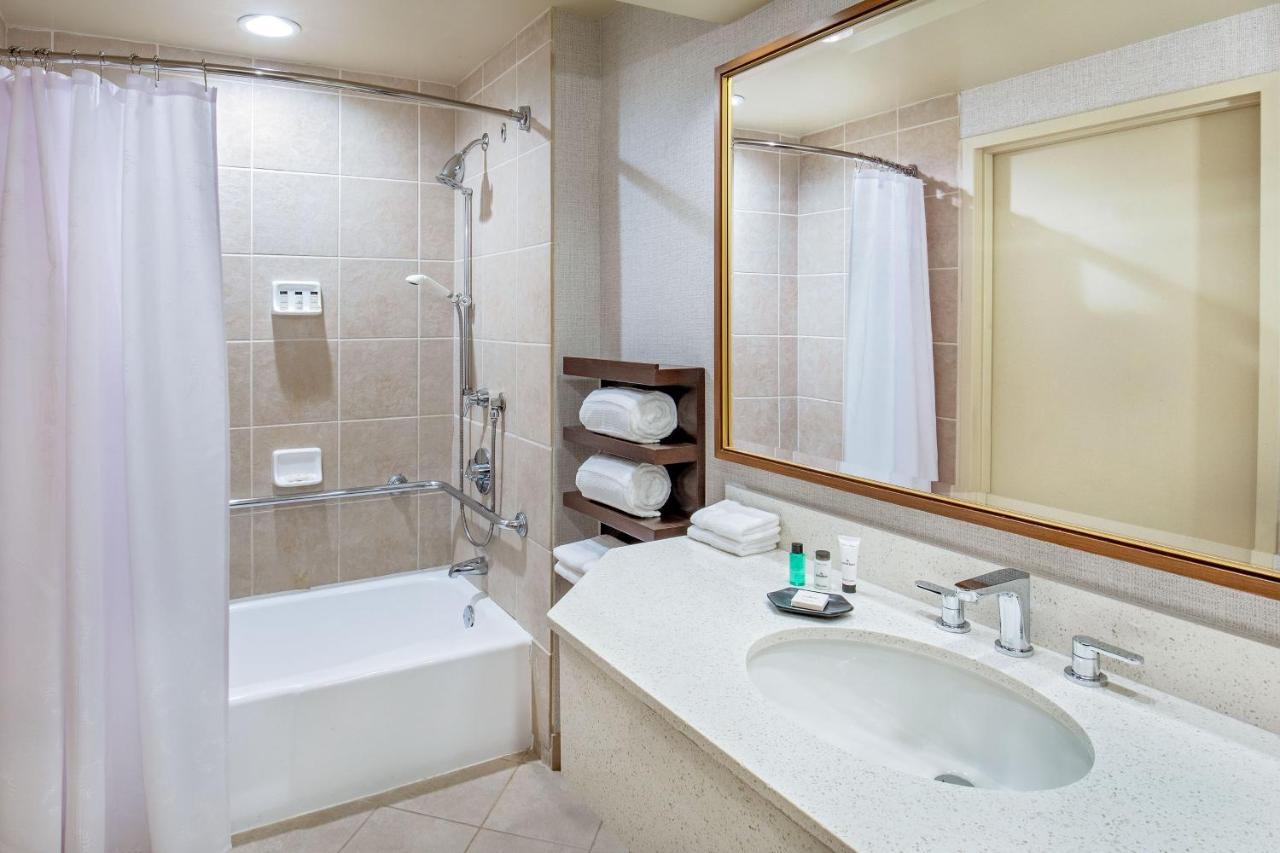 Sheraton Music Airport 4* Nashville