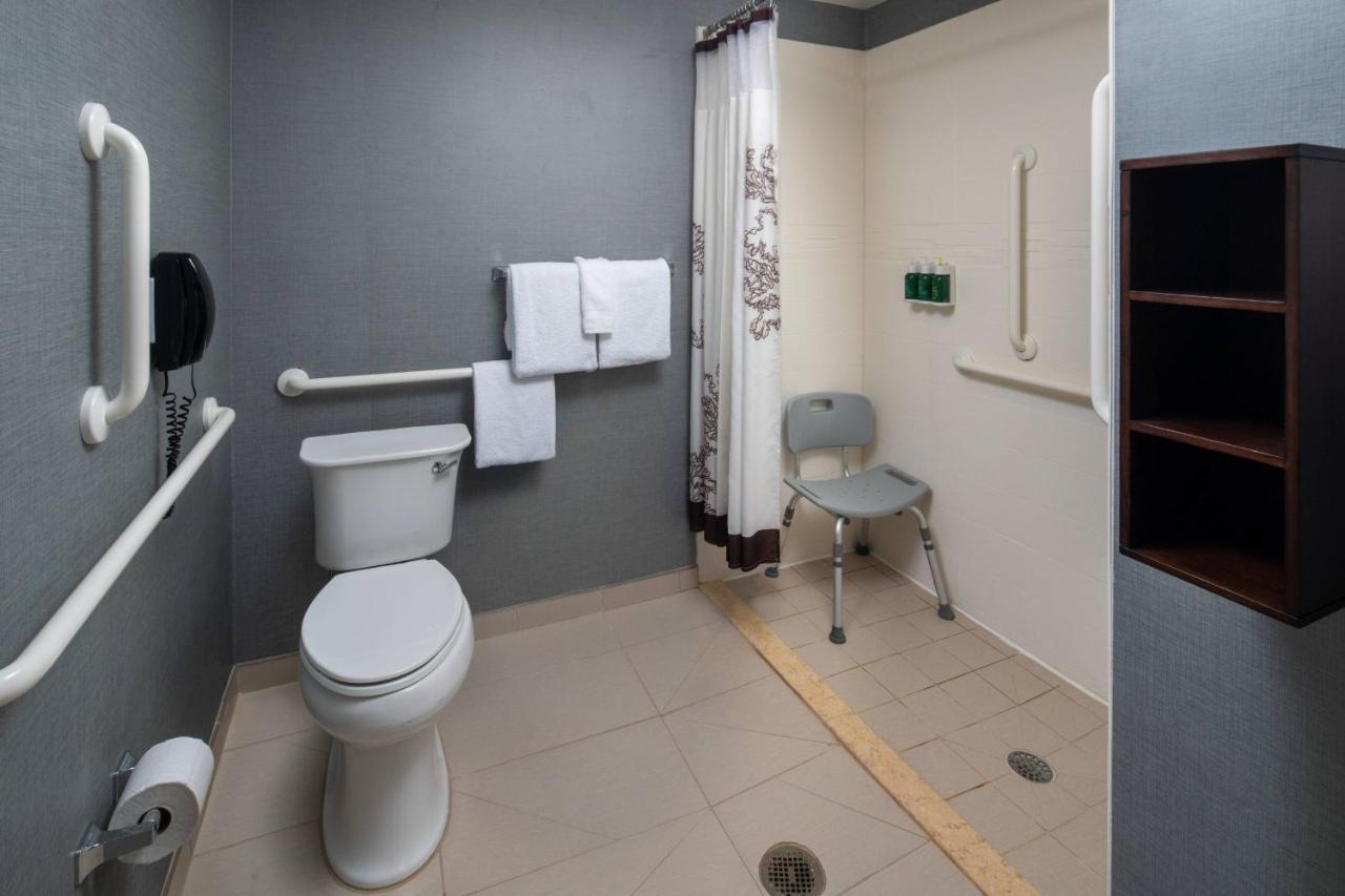 Hotel By Marriott Vanderbilt/west End 3*