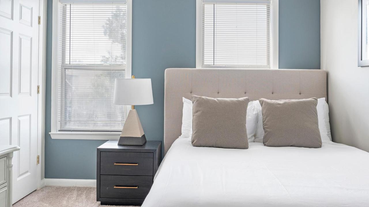 Apartment Modern In Prime Location Id8103x6 Nashville