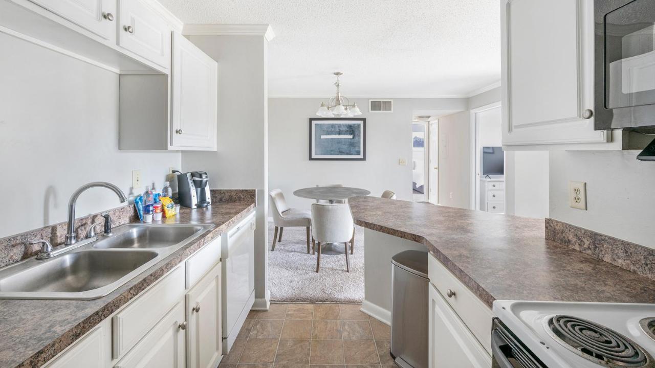 Modern In Prime Location Id8103x6 Apartment *