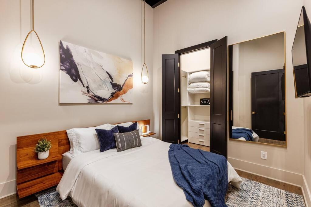 Luxurious Loft-downtown Nash202 Apartment *