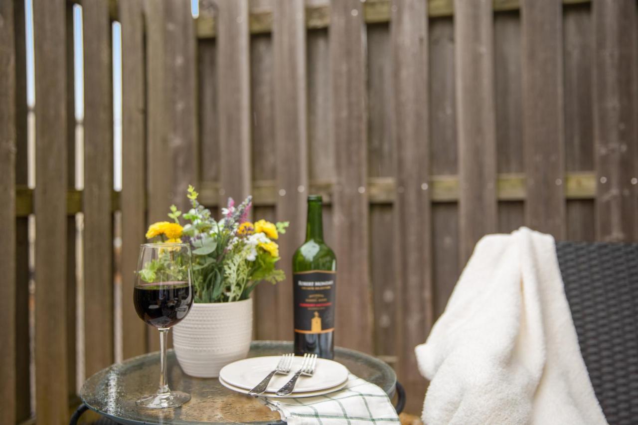 Relax In Style Near The Heart Of Music Holiday home