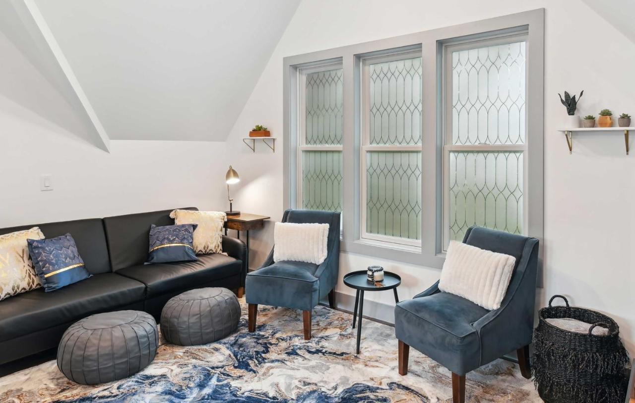 Vacation Near Bridgestone Arena! Apartment *