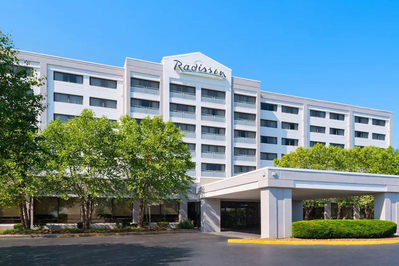 Radisson Airport Hotel