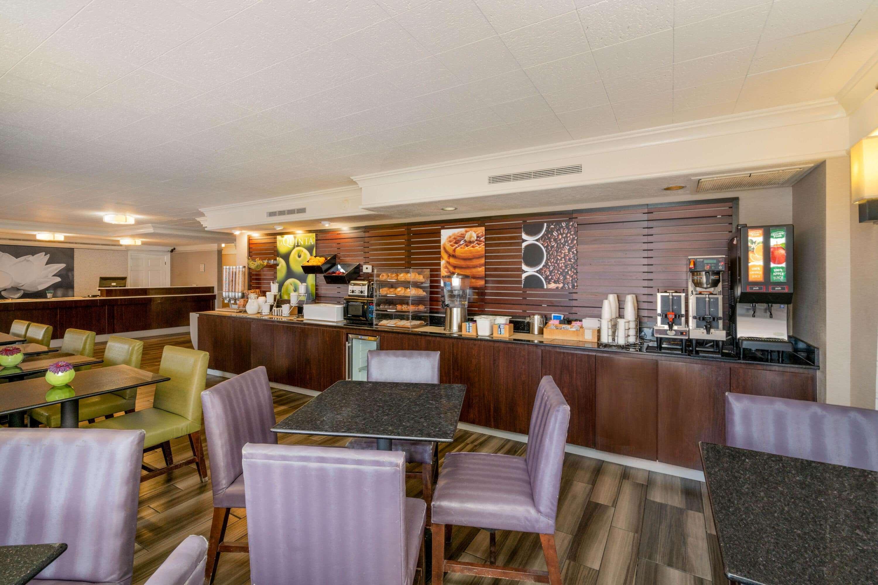 La Quinta By Wyndham South 2*