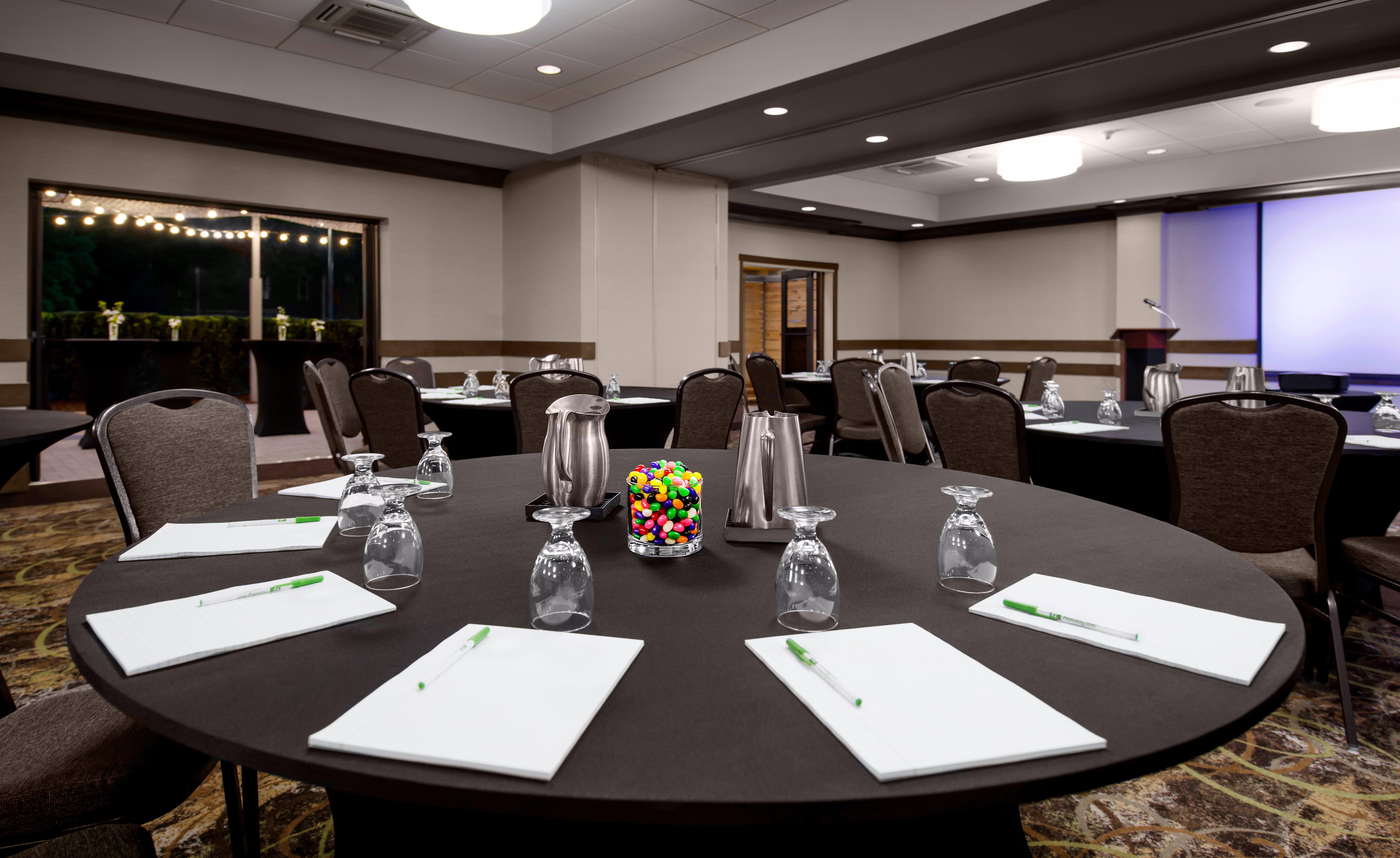 Hotel Holiday Vanderbilt By Ihg 3*