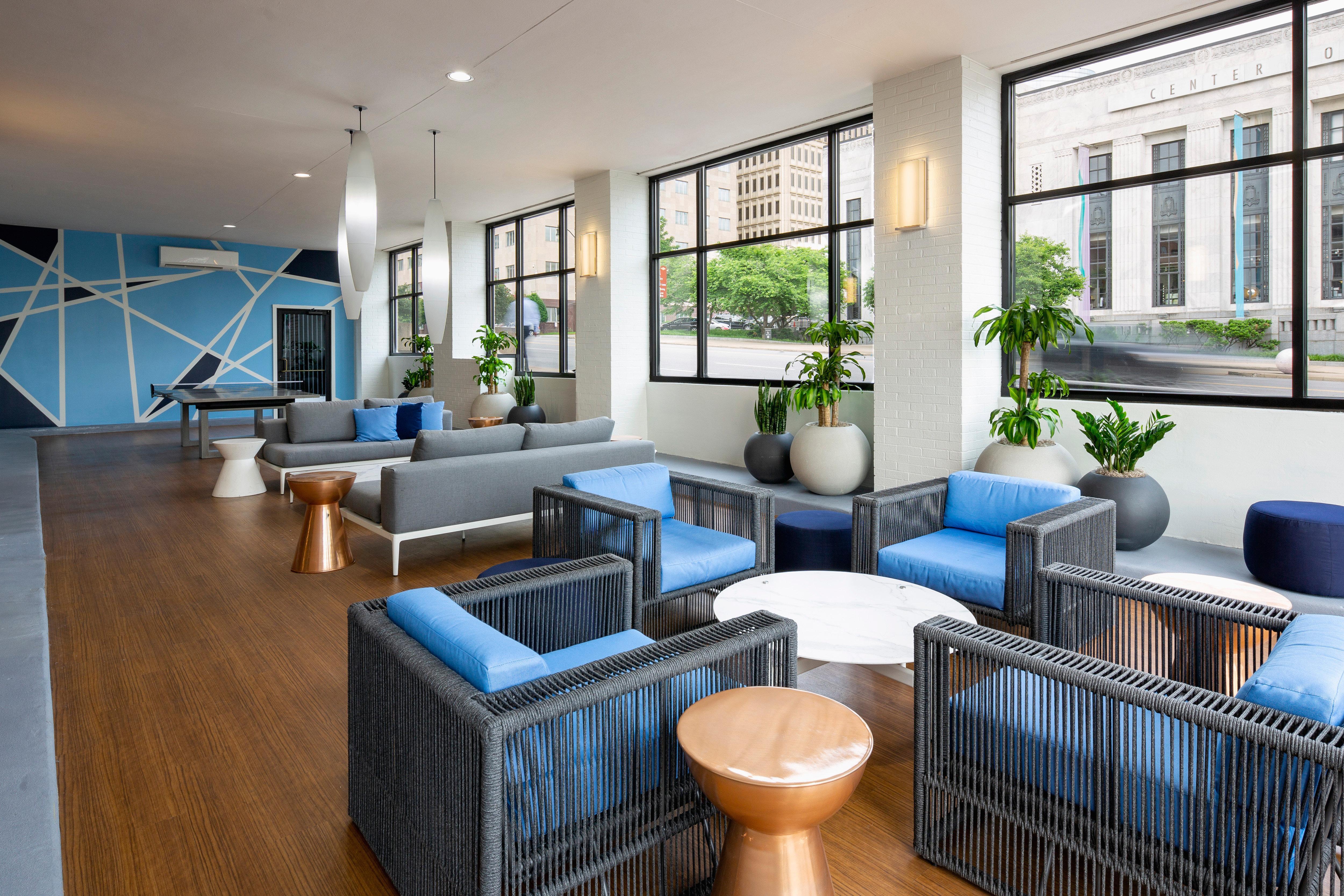 Hotel Holiday Express Nashville-downtown - Broadway By Ihg 3*