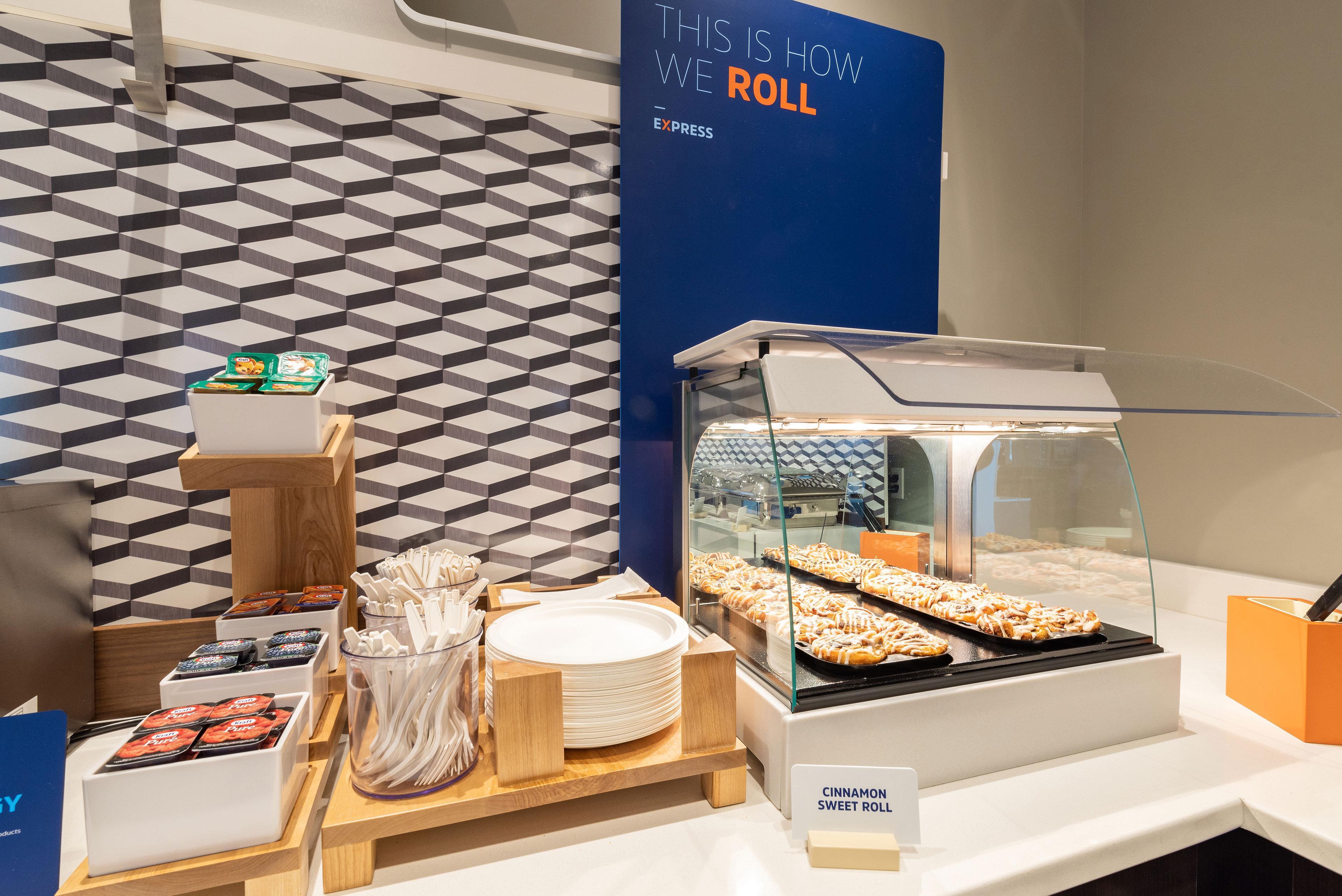 Hotel Holiday Express Nashville-downtown - Broadway By Ihg Nashville