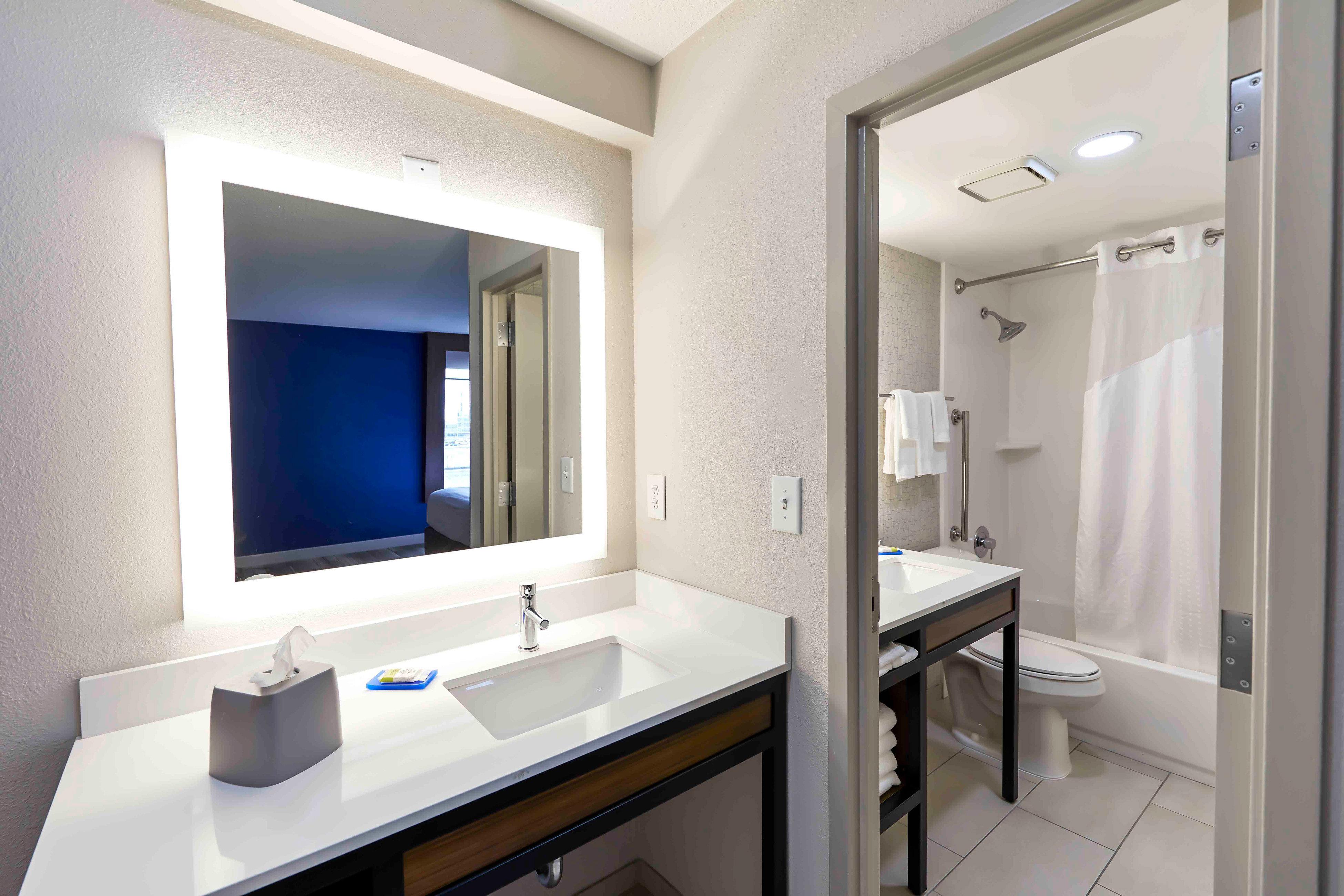 Holiday Express Nashville-downtown - Broadway By Ihg 3*