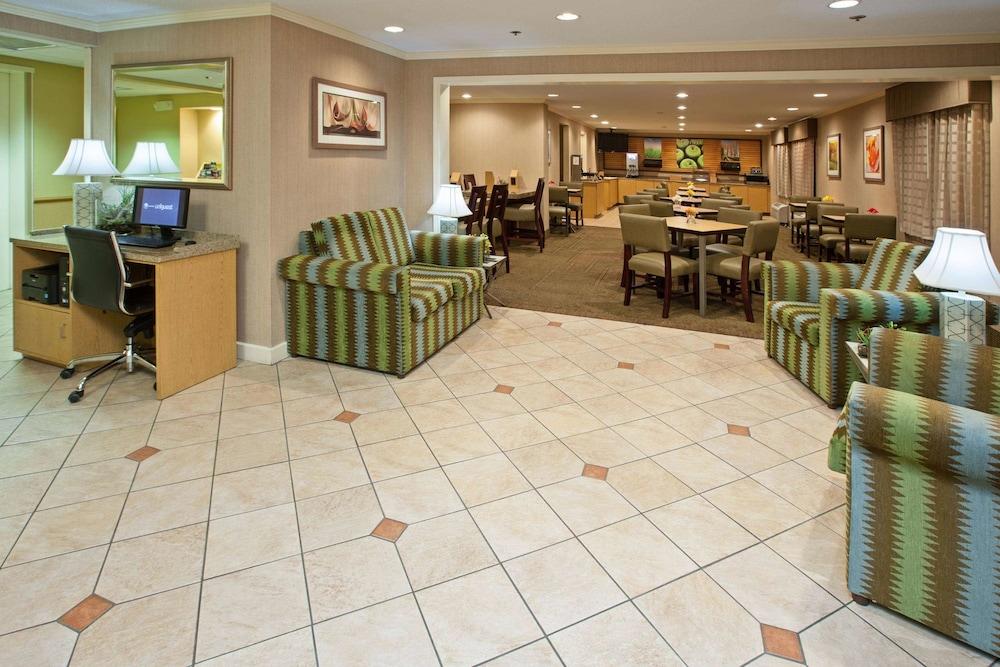 La Quinta By Wyndham Airport Hotel Nashville