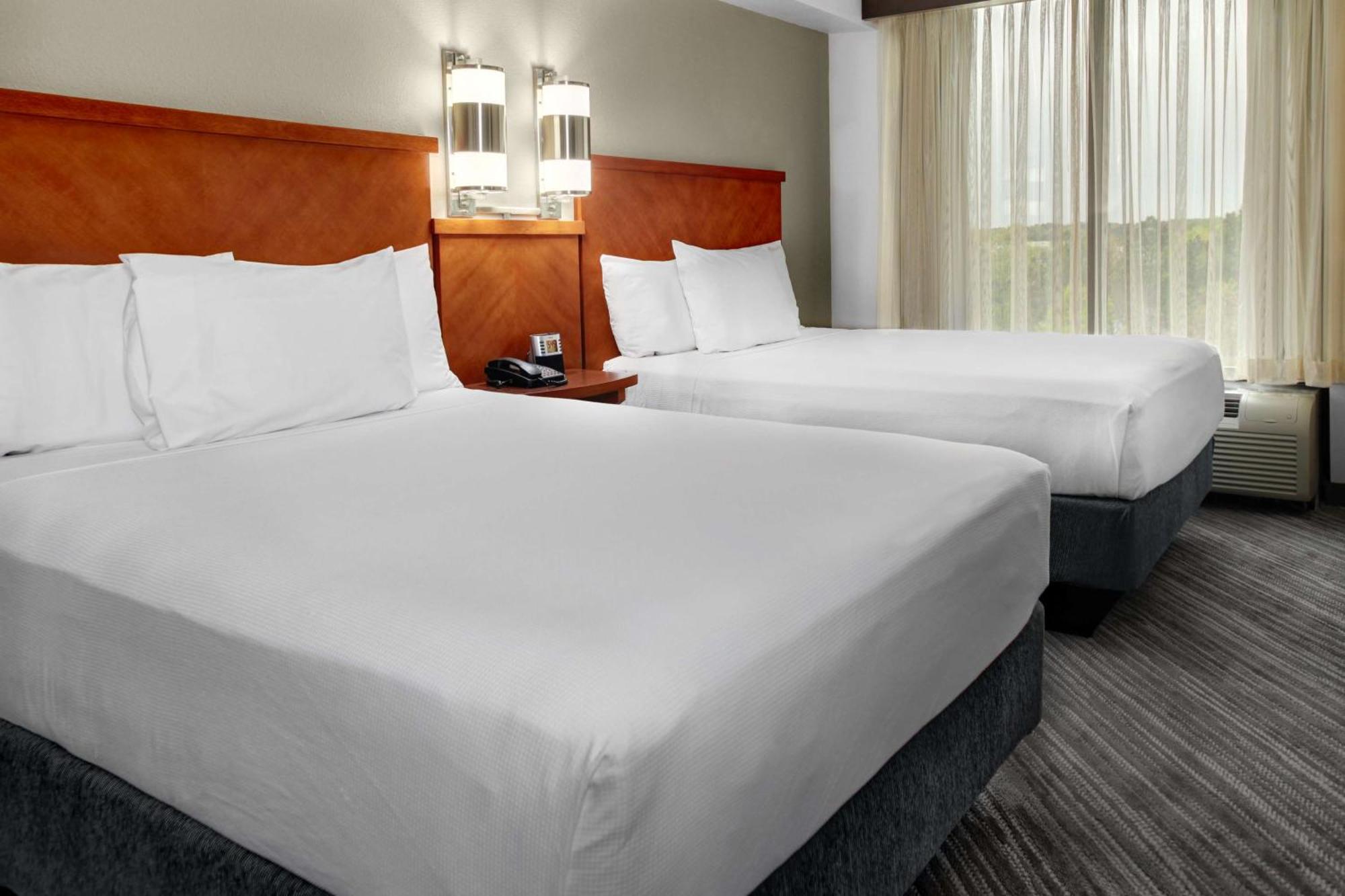 Hyatt Place Opryland Hotel 3*