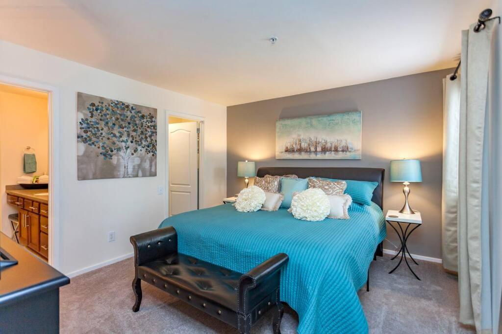 Apartment New Listing Gorgeous Downtown On The River Walk To #2 *