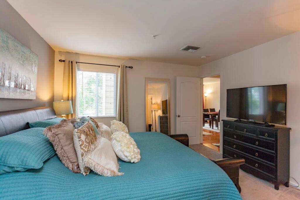 New Listing Gorgeous Downtown On The River Walk To #2 * Nashville